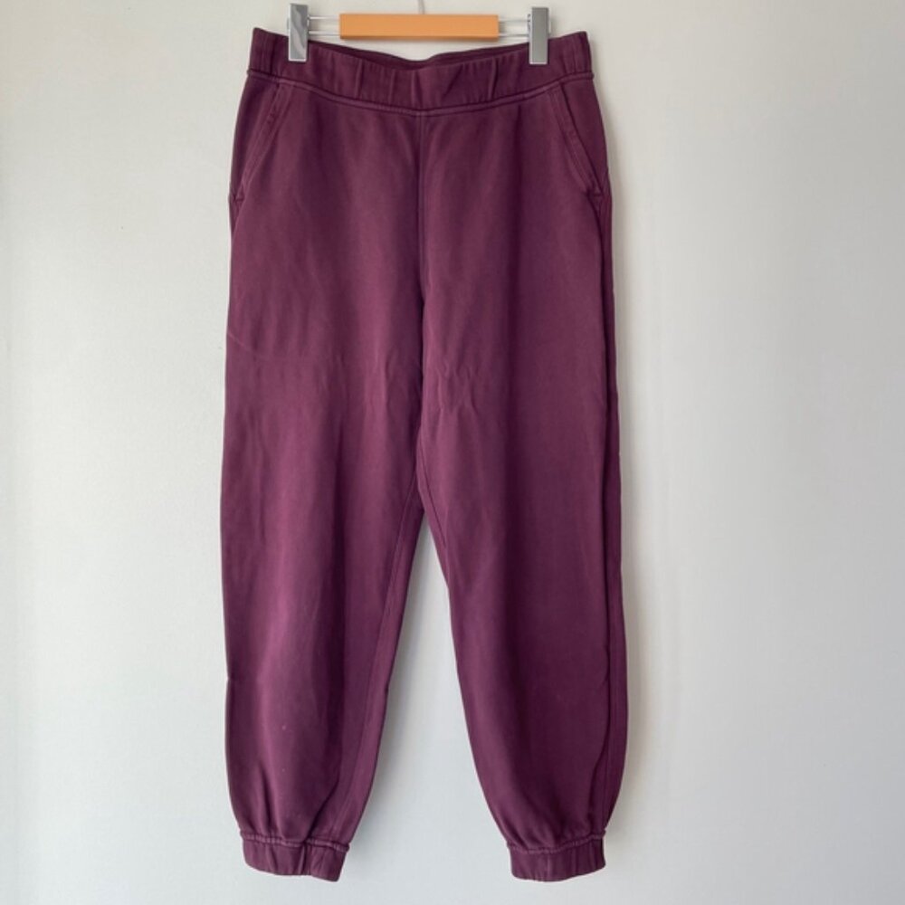 ❄️SOLD❄️ LULULEMON Relaxed High-Rise Joggers Cassis Burgundy Cotton Terry Size 8 - Picture 4 of 12